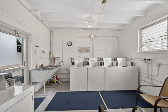 4001 S Ocean Boulevard 315, South Palm Beach, FL 33480