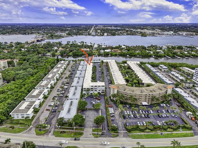 4001 S Ocean Boulevard 315, South Palm Beach, FL 33480