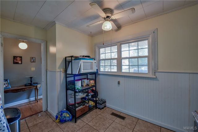 406 2ND NW, Reform, AL 35481