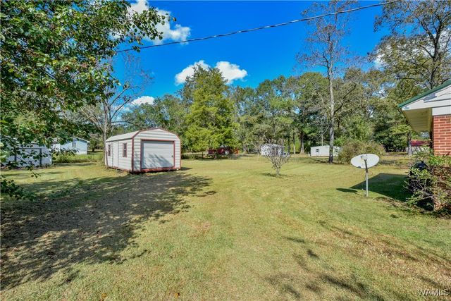 406 2ND NW, Reform, AL 35481