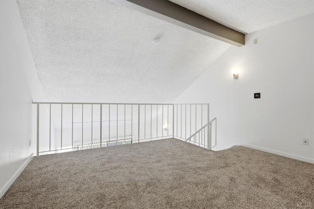 948 Greenfield Avenue, Hanford, CA 93230