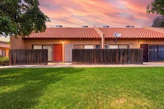 948 Greenfield Avenue, Hanford, CA 93230