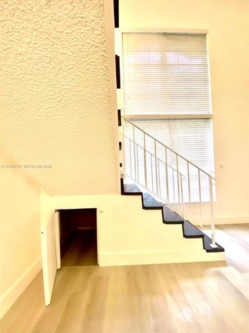 10901 N Kendall Dr 210, Miami, FL 33176