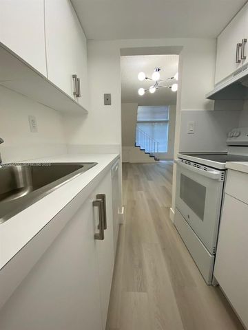 10901 N Kendall Dr 210, Miami, FL 33176