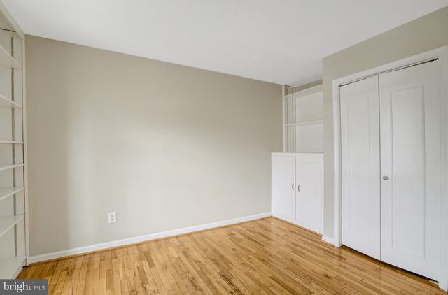 8523 LAKINHURST LN, Springfield, VA 22152