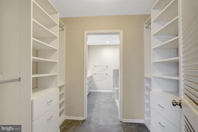 8523 LAKINHURST LN, Springfield, VA 22152