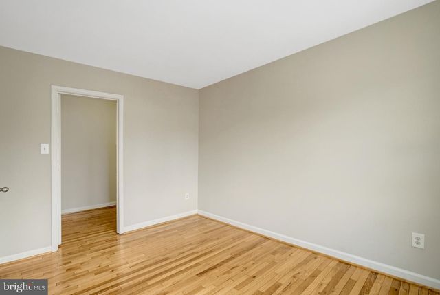 8523 LAKINHURST LN, Springfield, VA 22152