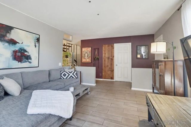 10781 Caminito Bravura, San Diego, CA 92108