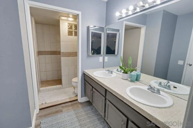 10781 Caminito Bravura, San Diego, CA 92108