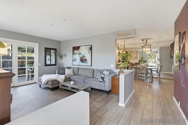 10781 Caminito Bravura, San Diego, CA 92108