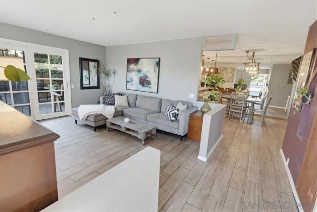 10781 Caminito Bravura, San Diego, CA 92108