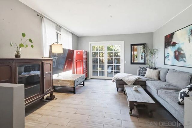 10781 Caminito Bravura, San Diego, CA 92108