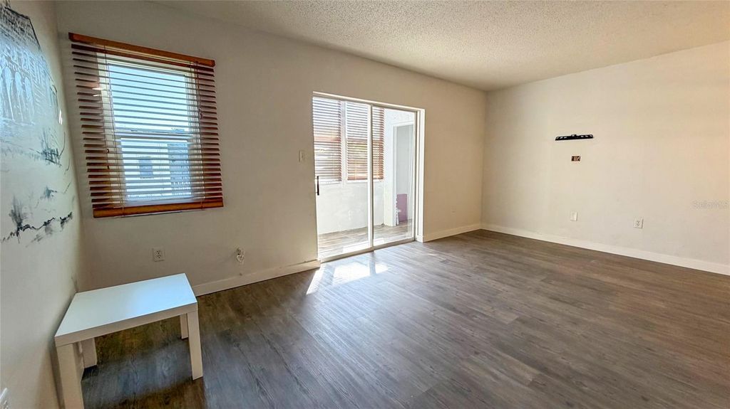 Image 29 of property listing at 215 S MCMULLEN BOOTH ROAD 182, Clearwater, FL 33759