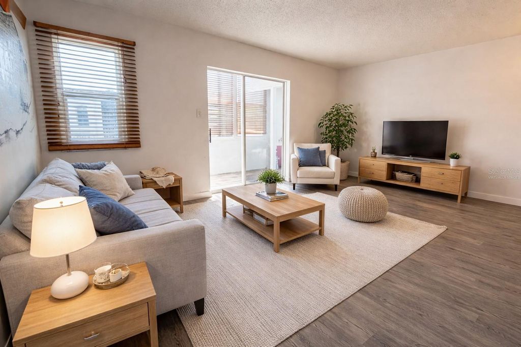 Image 30 of property listing at 215 S MCMULLEN BOOTH ROAD 182, Clearwater, FL 33759