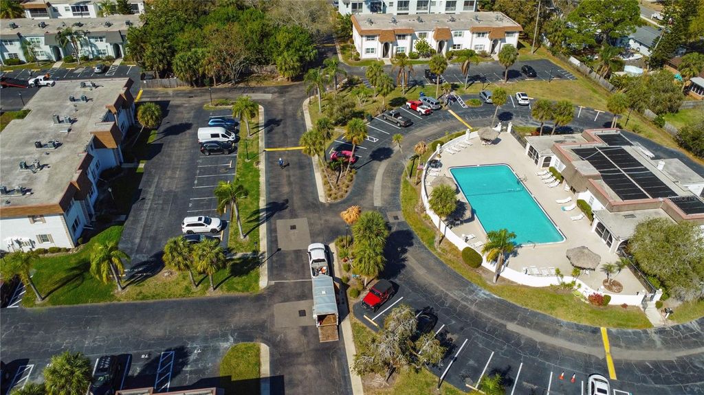 Image 39 of property listing at 215 S MCMULLEN BOOTH ROAD 182, Clearwater, FL 33759