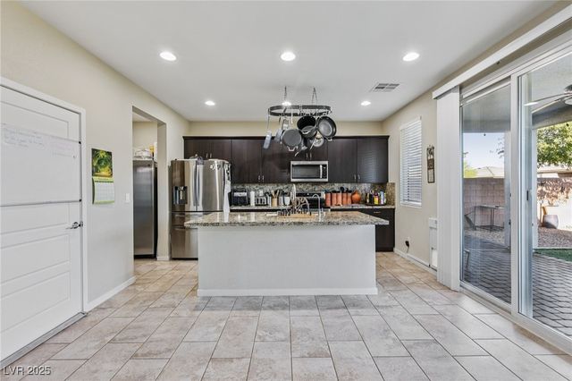 4914 East Beacon Ridge Drive, Pahrump, NV 89061