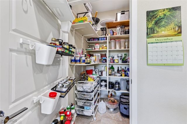 4914 East Beacon Ridge Drive, Pahrump, NV 89061