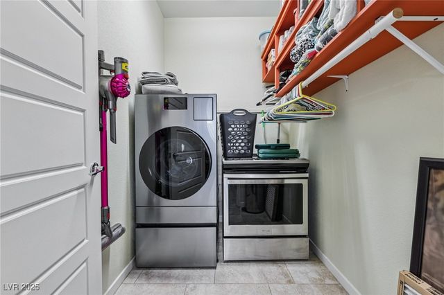 4914 East Beacon Ridge Drive, Pahrump, NV 89061