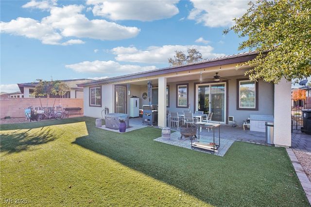 4914 East Beacon Ridge Drive, Pahrump, NV 89061