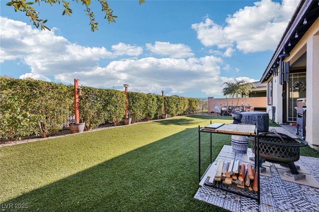 4914 East Beacon Ridge Drive, Pahrump, NV 89061