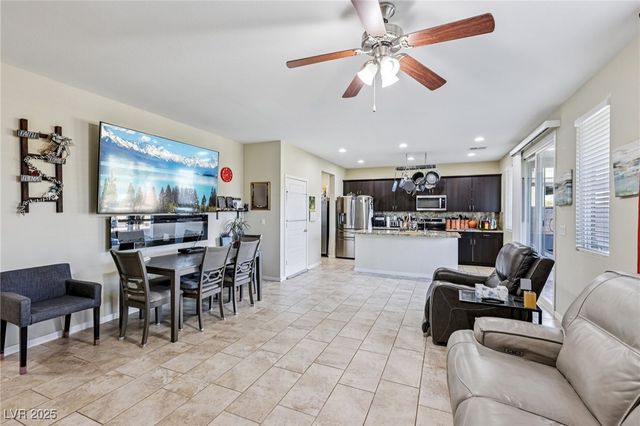 4914 East Beacon Ridge Drive, Pahrump, NV 89061