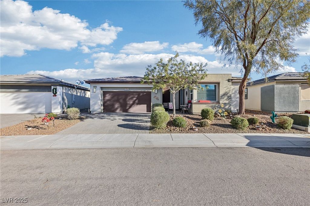 4914 East Beacon Ridge Drive, Pahrump, NV 89061