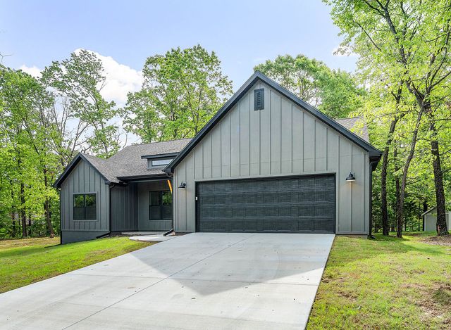 28 Dumfries Drive, Bella Vista, AR 72715