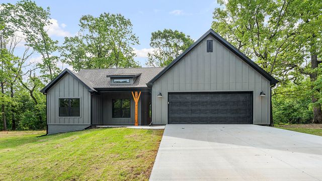28 Dumfries Drive, Bella Vista, AR 72715