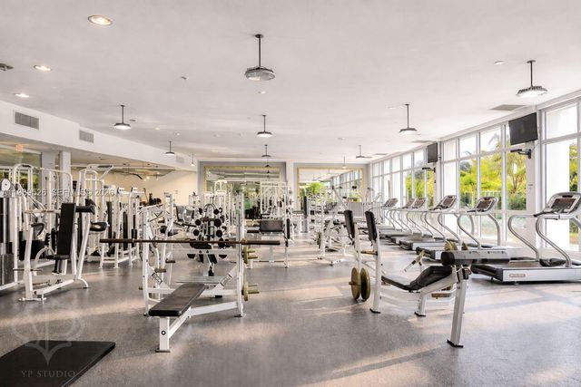 1000 West Ave 1425 A, Miami Beach, FL 33139