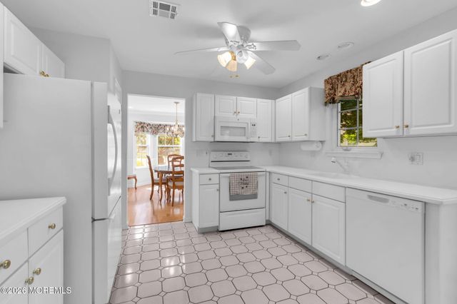 3 Springer Court, Whiting, NJ 08759