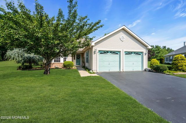 3 Springer Court, Whiting, NJ 08759