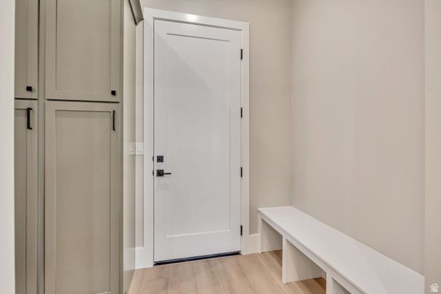 3168 W CHALK CREEK WAY, South Jordan, UT 84095