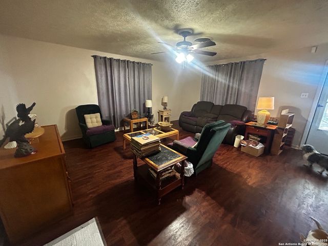 1304 Ridge, Kerrville, TX 78028