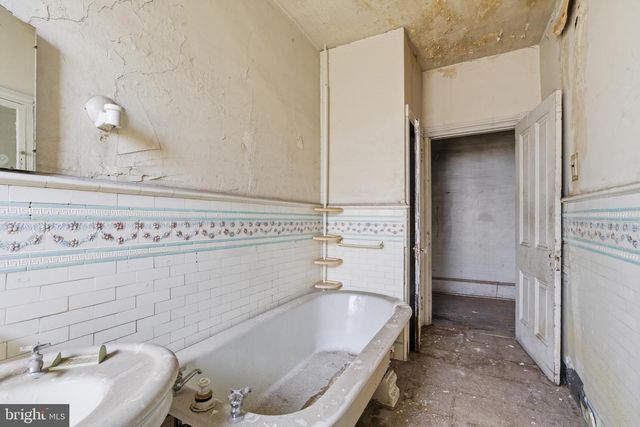 2900 GERMANTOWN AVE, Philadelphia, PA 19133