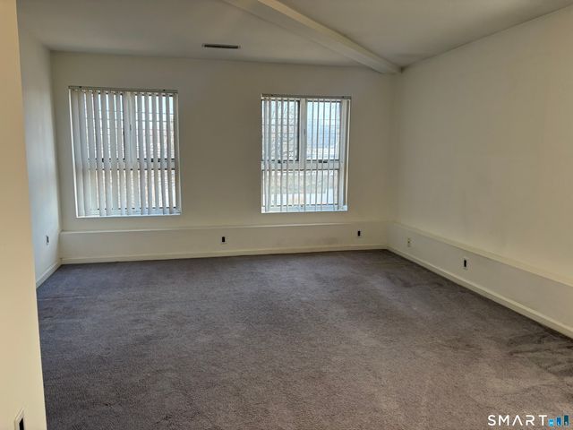 10 Collins Street 10-D, Hamden, CT 06514