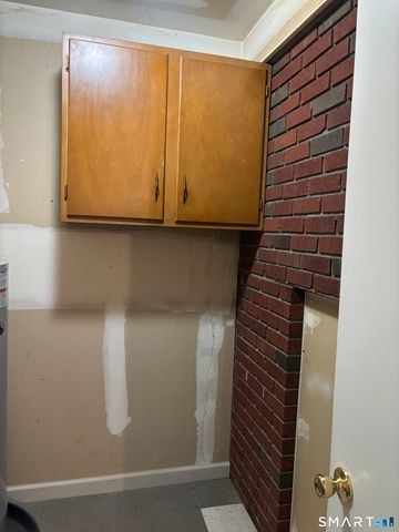 10 Collins Street 10-D, Hamden, CT 06514