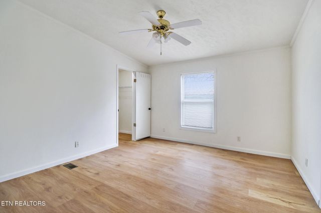 5421 S York Hwy, Grimsley, TN 38565