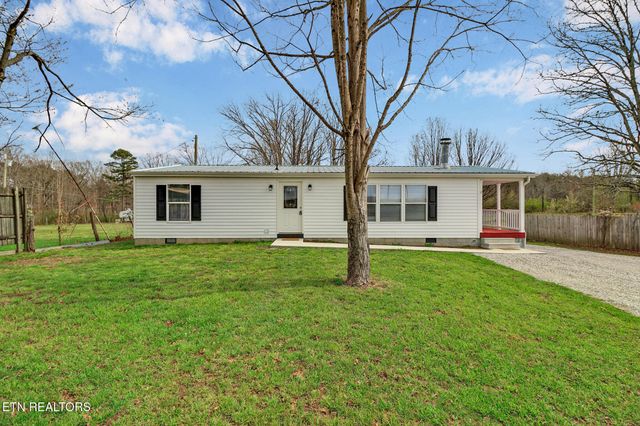 5421 S York Hwy, Grimsley, TN 38565