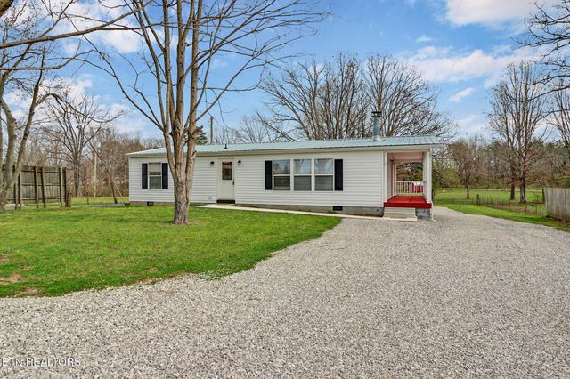 5421 S York Hwy, Grimsley, TN 38565