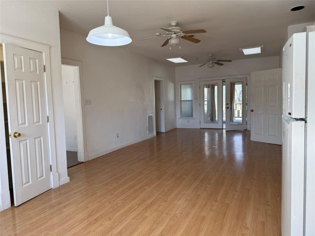 507 E 18th ST, Georgetown, TX 78626