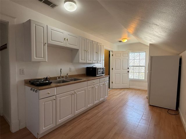 507 E 18th ST, Georgetown, TX 78626