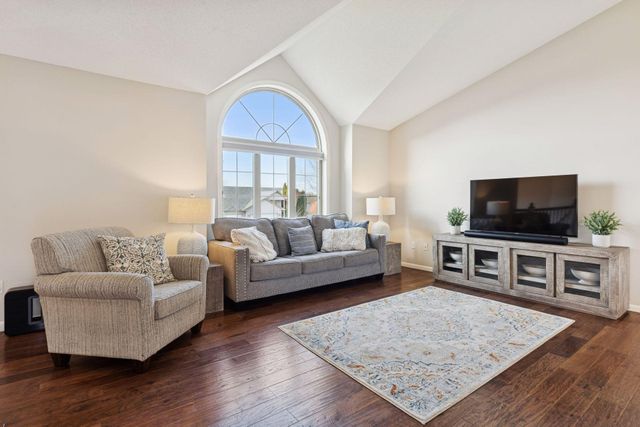 1340 Evergreen Place, Mayer, MN 55360