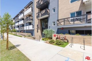 518 N Gramercy Place 211, Los Angeles, CA 90004