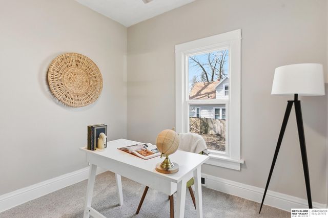 6331 Binney Street, Omaha, NE 68104