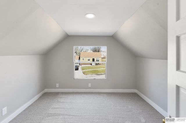 6331 Binney Street, Omaha, NE 68104