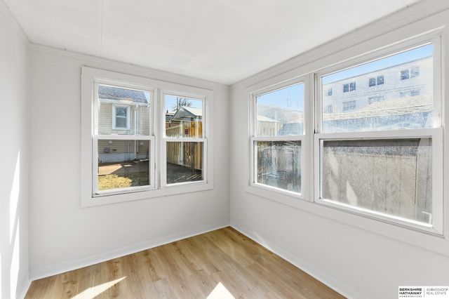 6331 Binney Street, Omaha, NE 68104