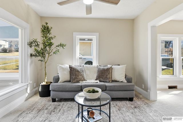 6331 Binney Street, Omaha, NE 68104