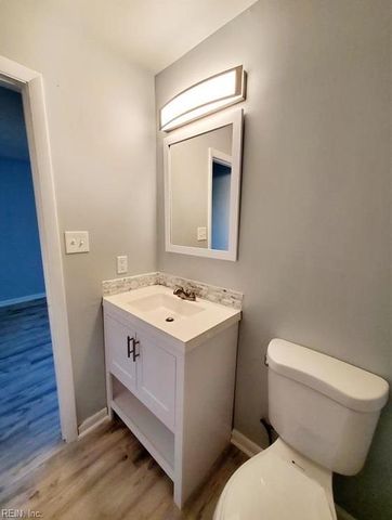 737 W Ocean View Ave Apt A, Norfolk, VA 23503