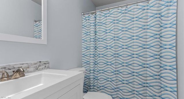 737 W Ocean View Ave Apt A, Norfolk, VA 23503