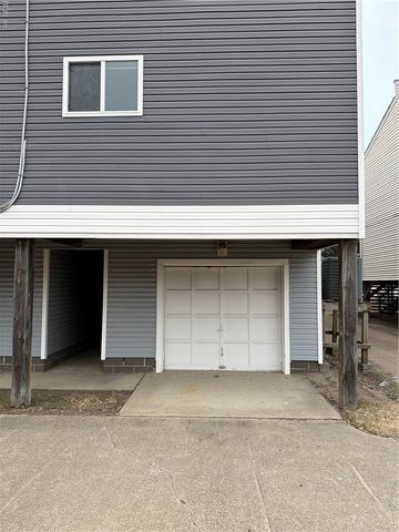 737 W Ocean View Ave Apt A, Norfolk, VA 23503